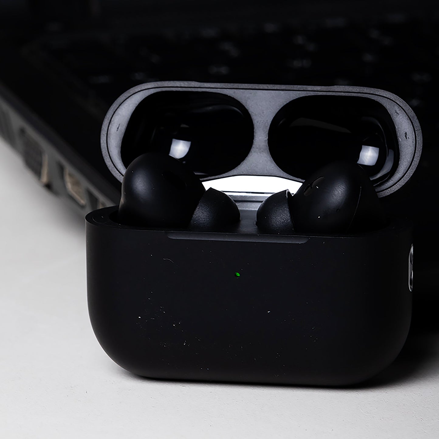 Air Pro 2nd Generation Black Edition