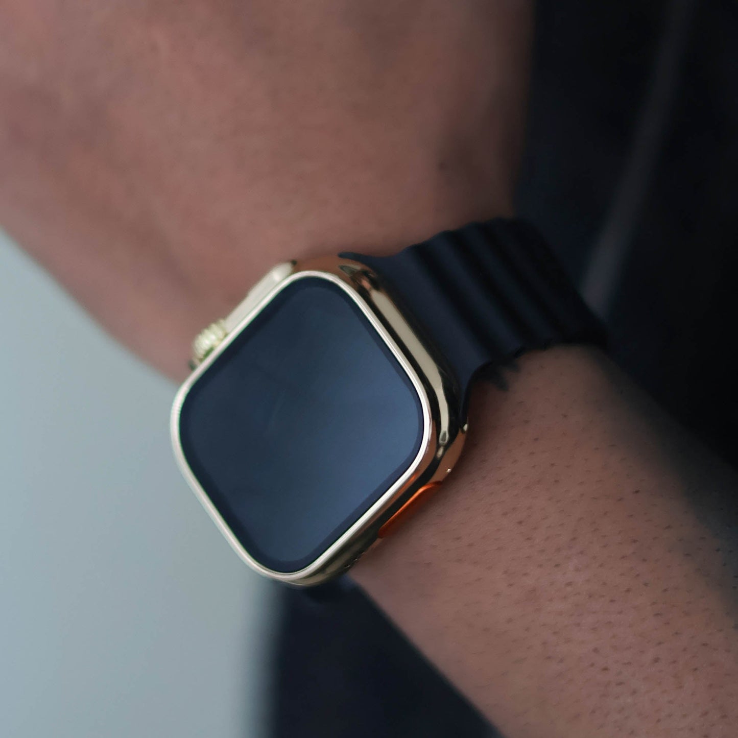 IWatch 2 Ultra (Gold Edition) | Magsafe Charging